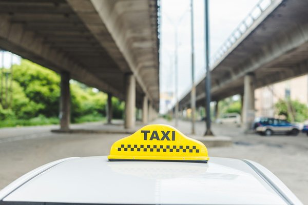 Logiciel de facturation taxi : optimisez votre facturation avec heroad