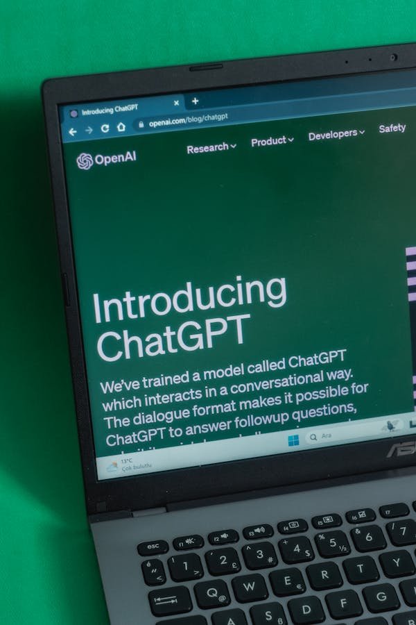 Chat gpt : l'ia gratuite pour tous vos besoins en français